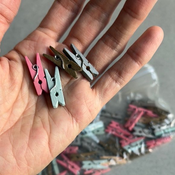 🦄 **3/$10 Too cute miniature clothespins set! - Picture 2 of 2